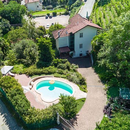 La Casa di Baba Bed & Breakfast Masserano Bagian luar foto