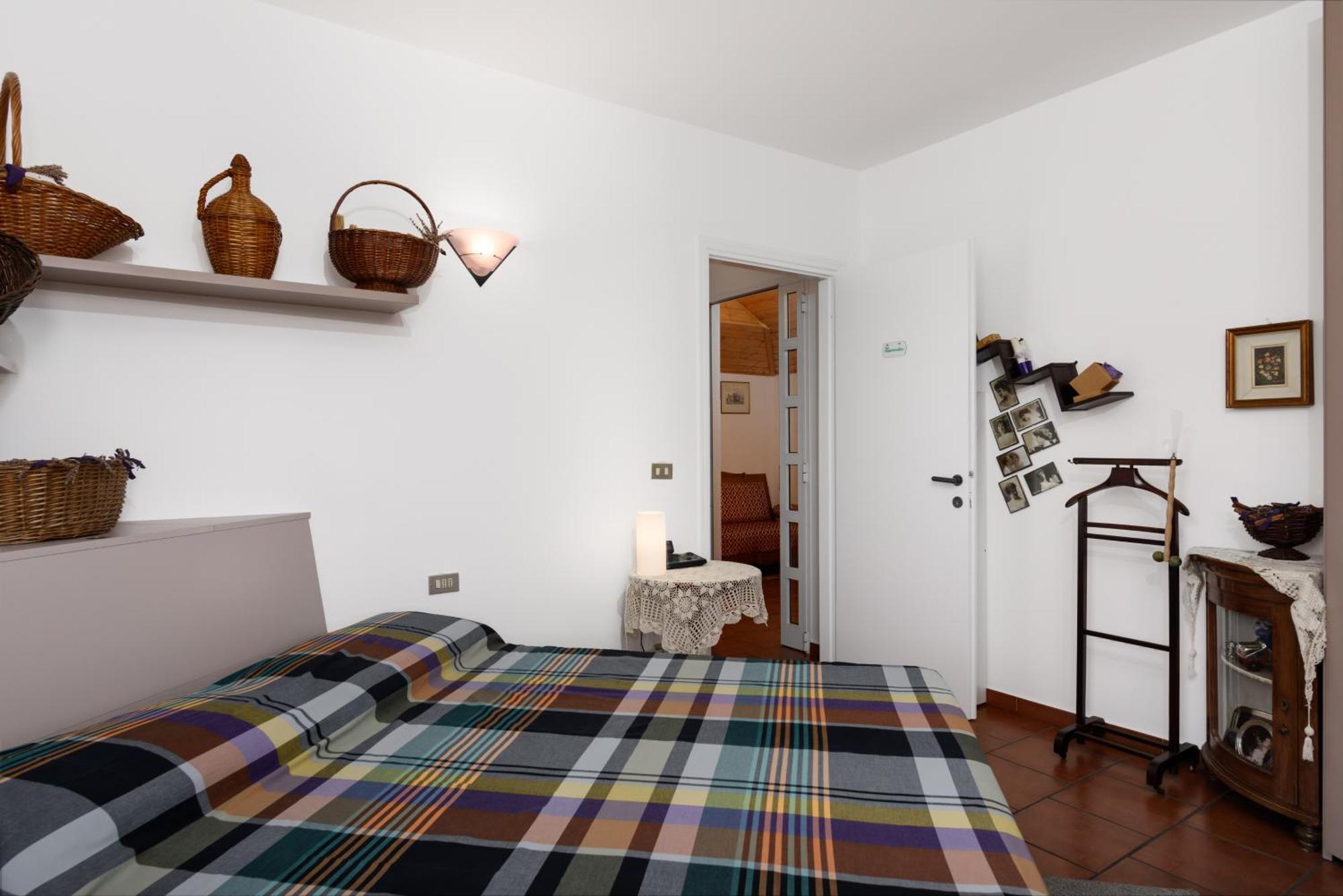 La Casa di Baba Bed & Breakfast Masserano Bagian luar foto